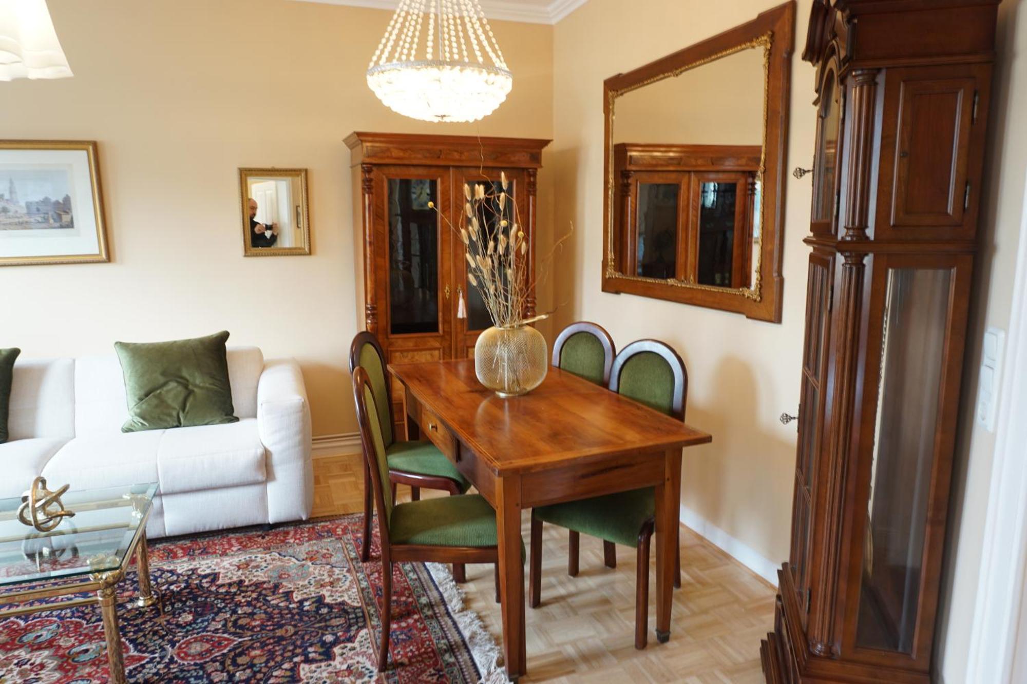 Apartment Coco Brockesstr. 10 *